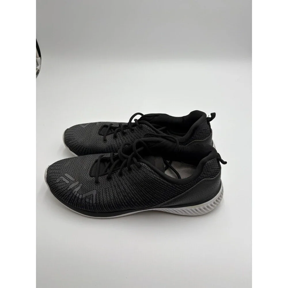 Fila Men’s Black/White Memory Foam Zoom Size 12 Sneakers
